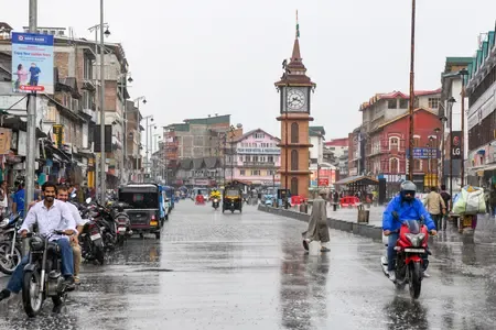 Weather Warning: Anticipated Rain and Snowfall in J&K Starting Tomorrow