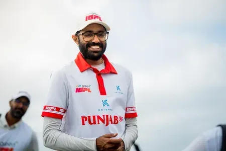 Kochhar's putting work pays off with 66 at IGPL Bharath Classic
