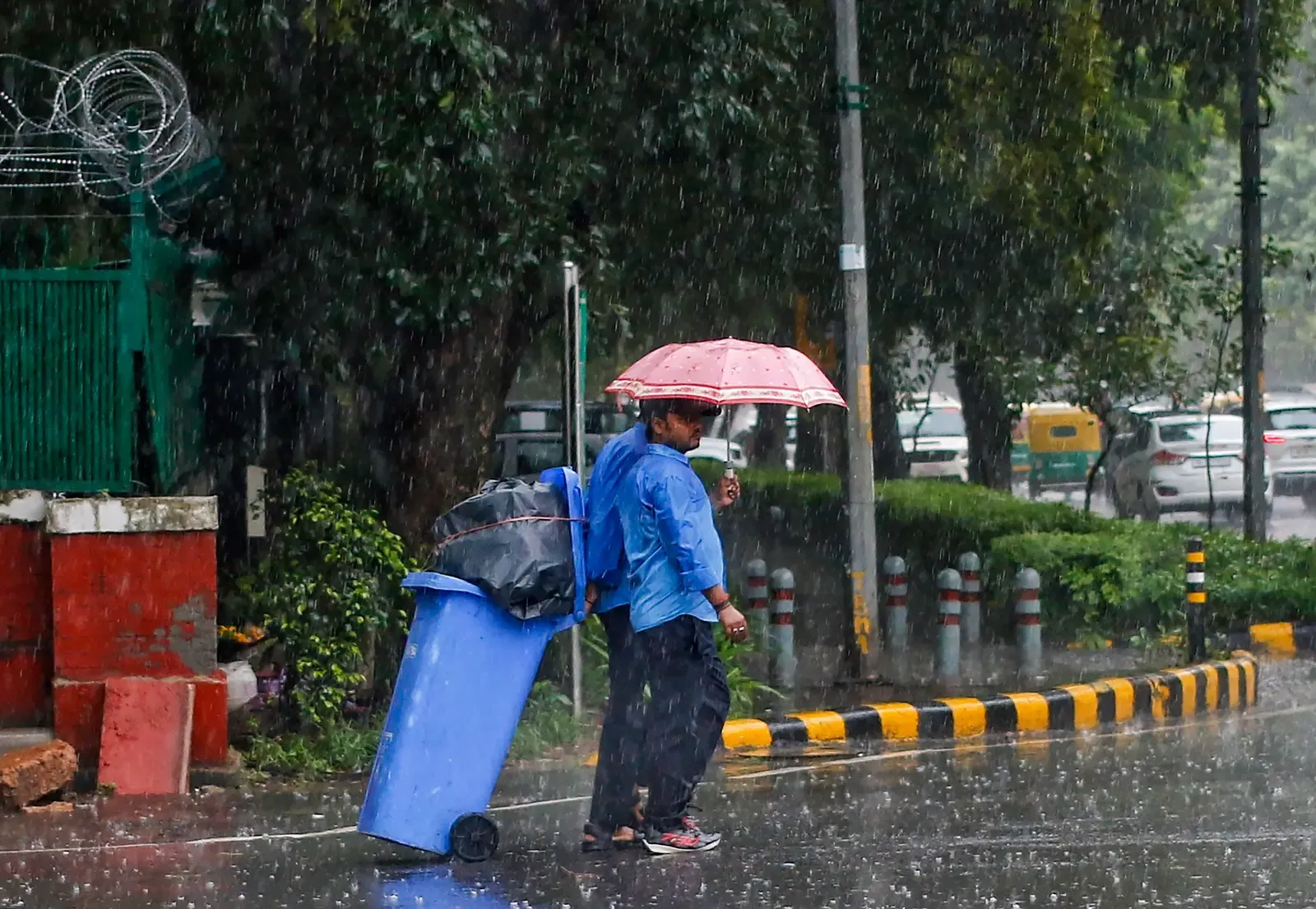 Western disturbance brings rain, hailstorms to Delhi-NCR on Oct 15