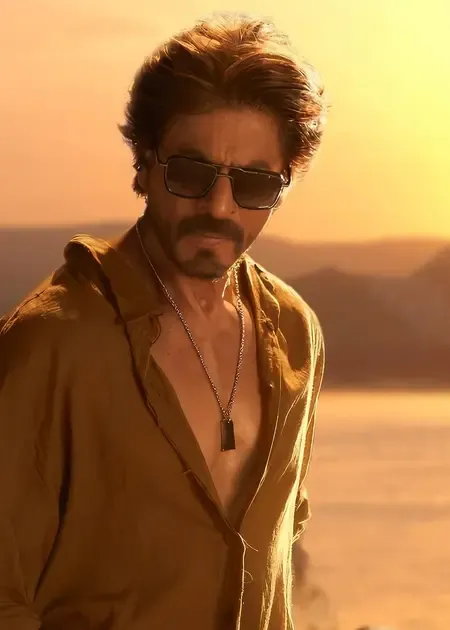 Shah Rukh Khan Responds to Arrogance Allegations and Filmmaker Challenges