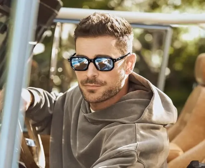 Zac Efron recalls emotional phone calls with Michael Jackson, tears and all