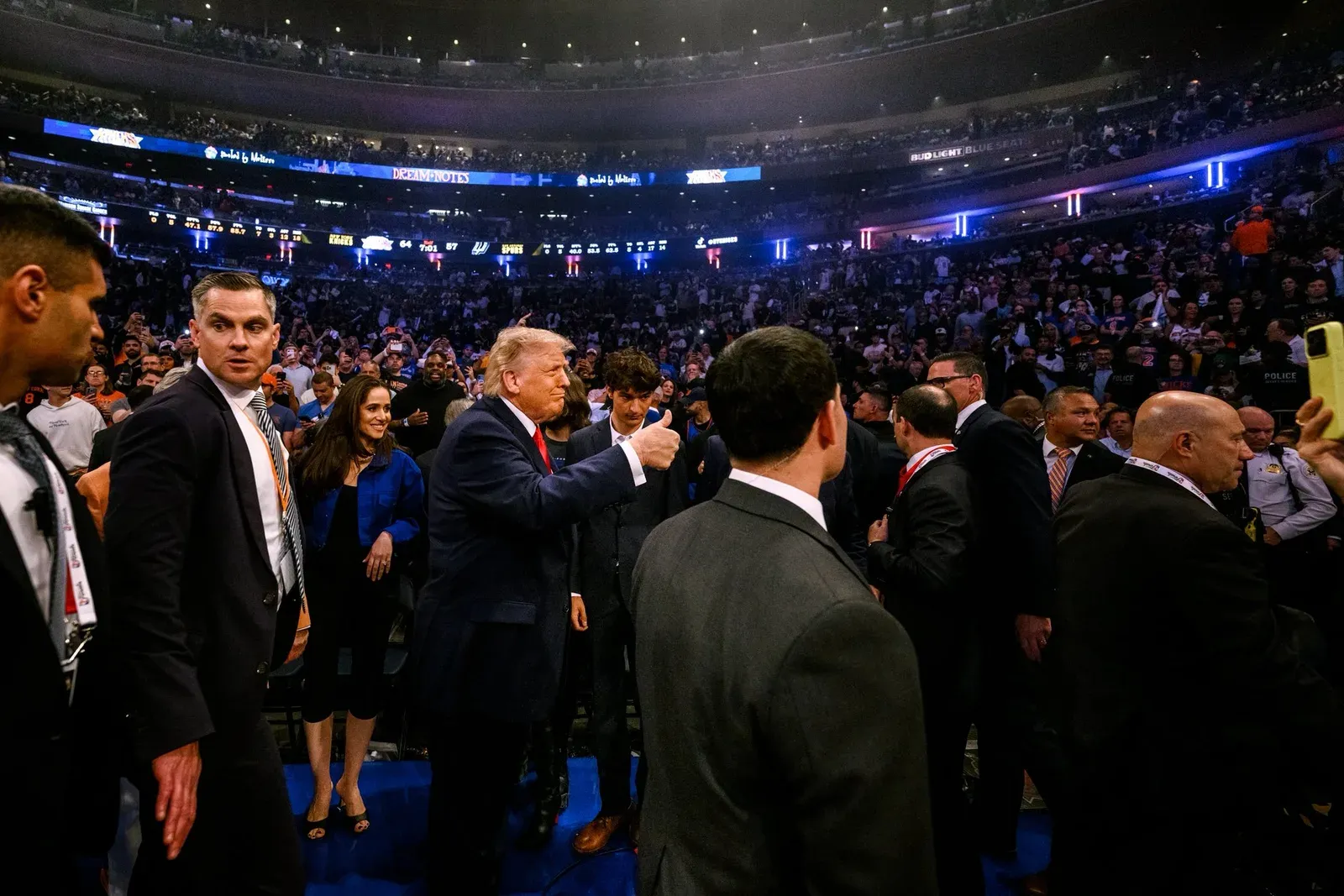 White House shares image post on official X account