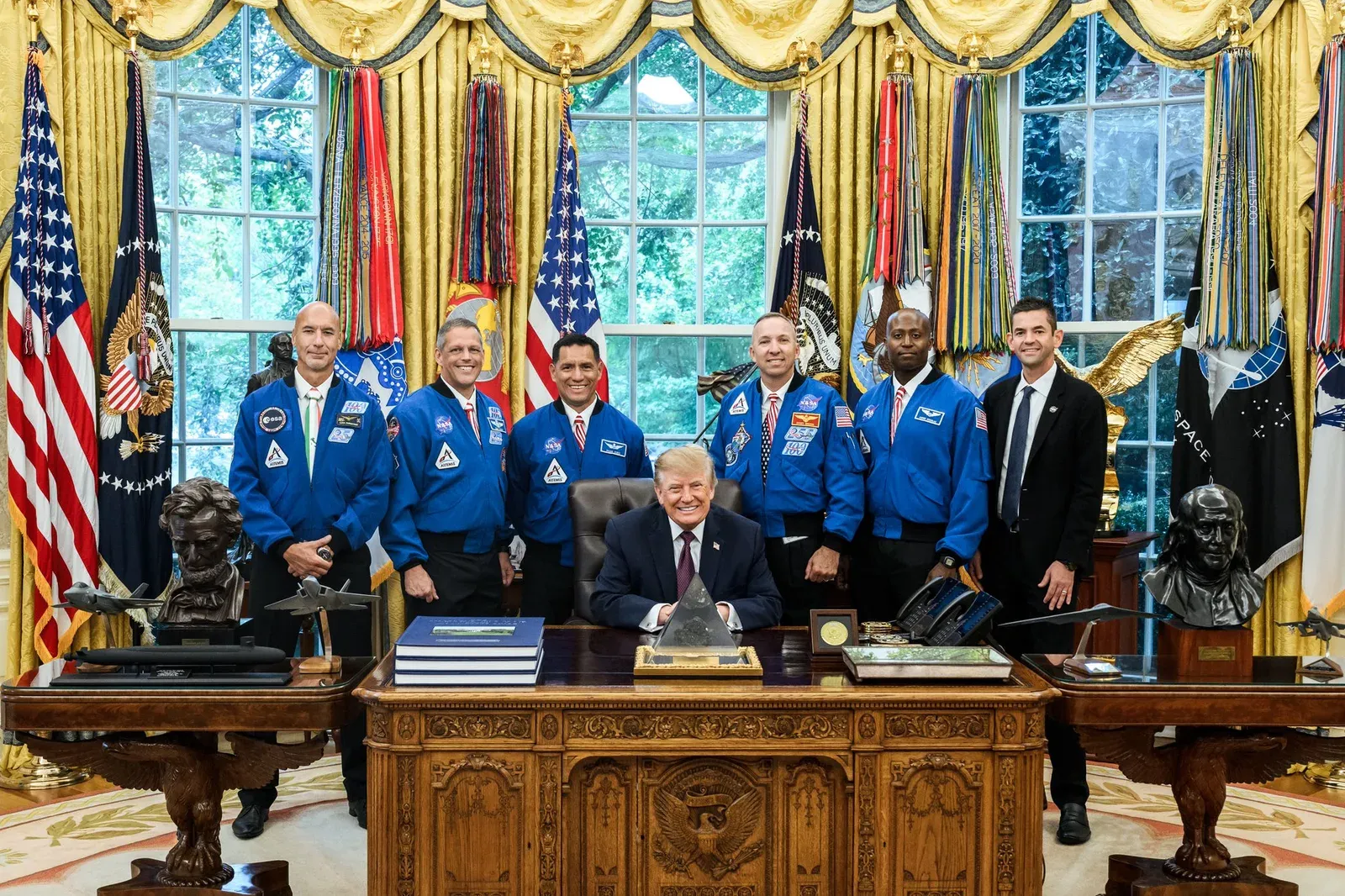 White House Welcomes Artemis III Crew to the Oval Office