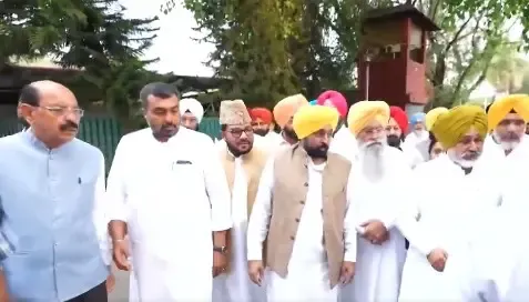 Bhagwant Mann meets President Murmu over AAP Rajya Sabha defections to BJP