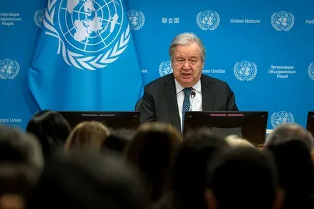UN launches AI governance dialogue in Geneva, Guterres warns of runaway speed