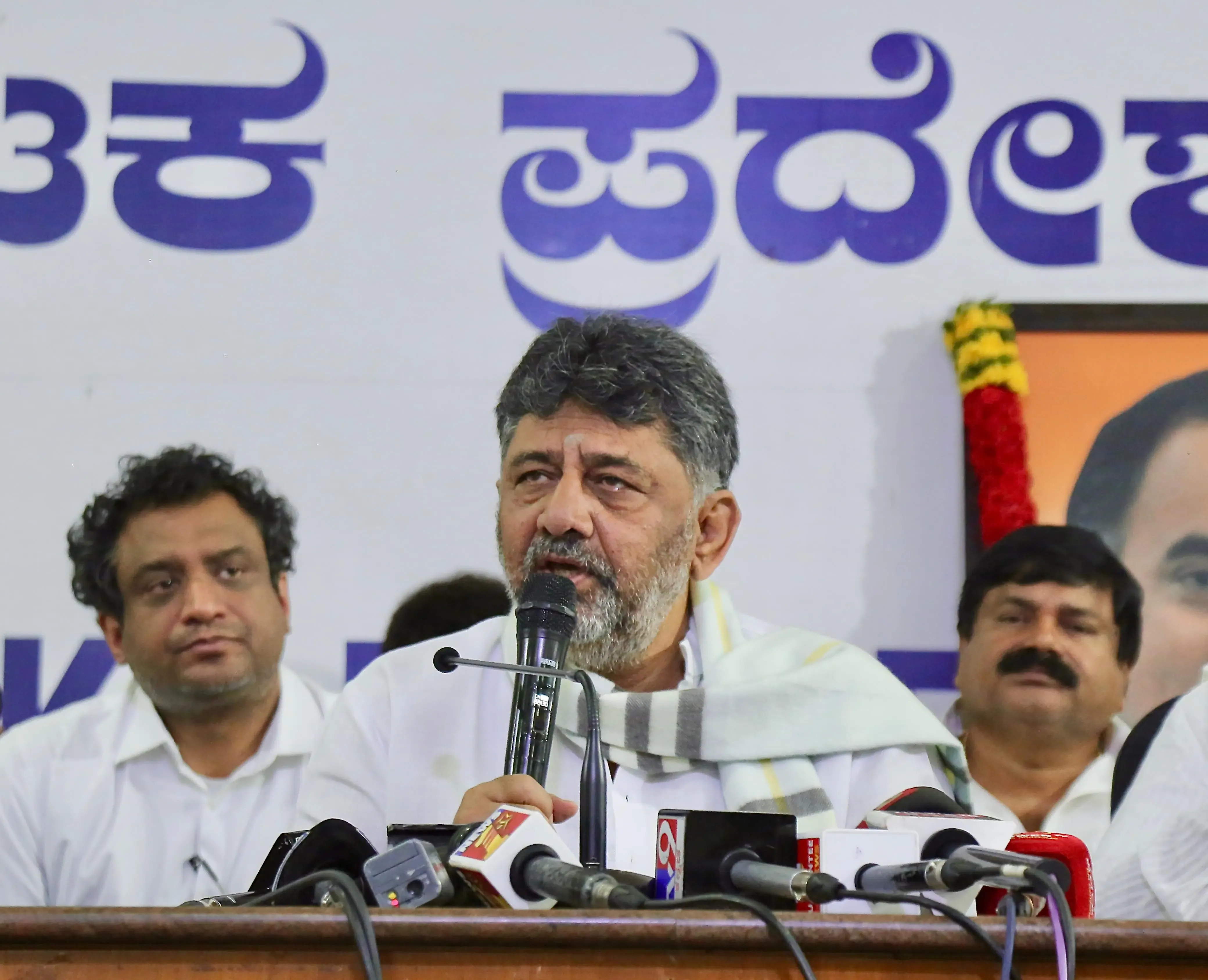 How Will Karnataka Protect Its Assets Amid HAL's Potential Move to Andhra?