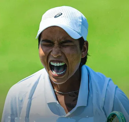 Wimbledon 2026: Qualifier Sawangkaew stuns No. 20 seed Chwalinska in comeback win