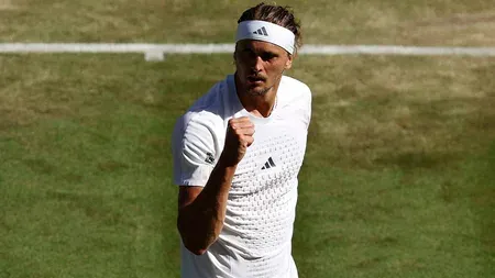 Zverev reaches Wimbledon fourth round for fourth time, quarter-final in sight
