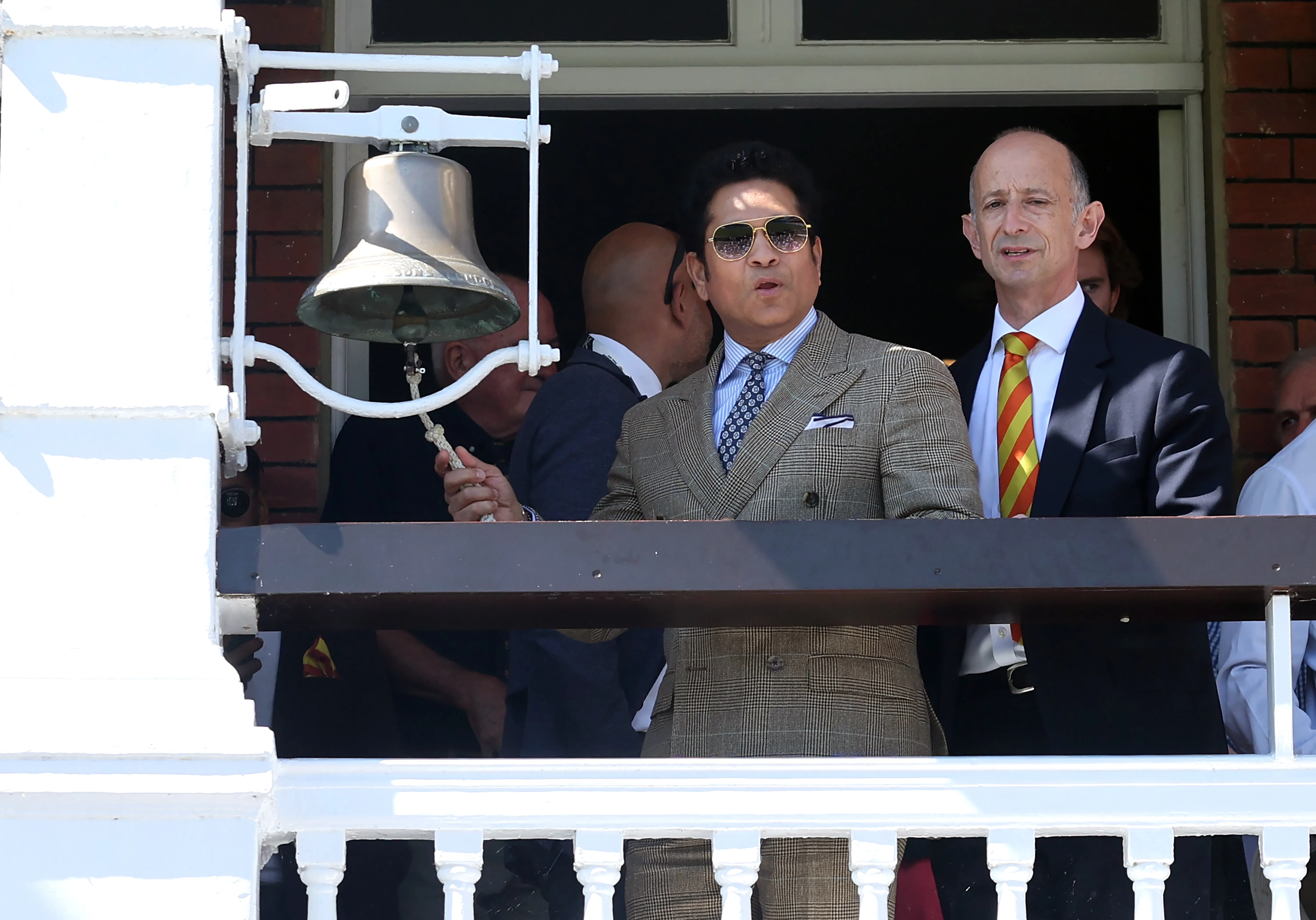 Is Winning in England a Challenge? Sachin Tendulkar Reflects on India's Women's Success in ODI and T20I Series