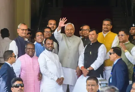 Political Tensions Escalate Over Treasury Withdrawal Restrictions in Bihar