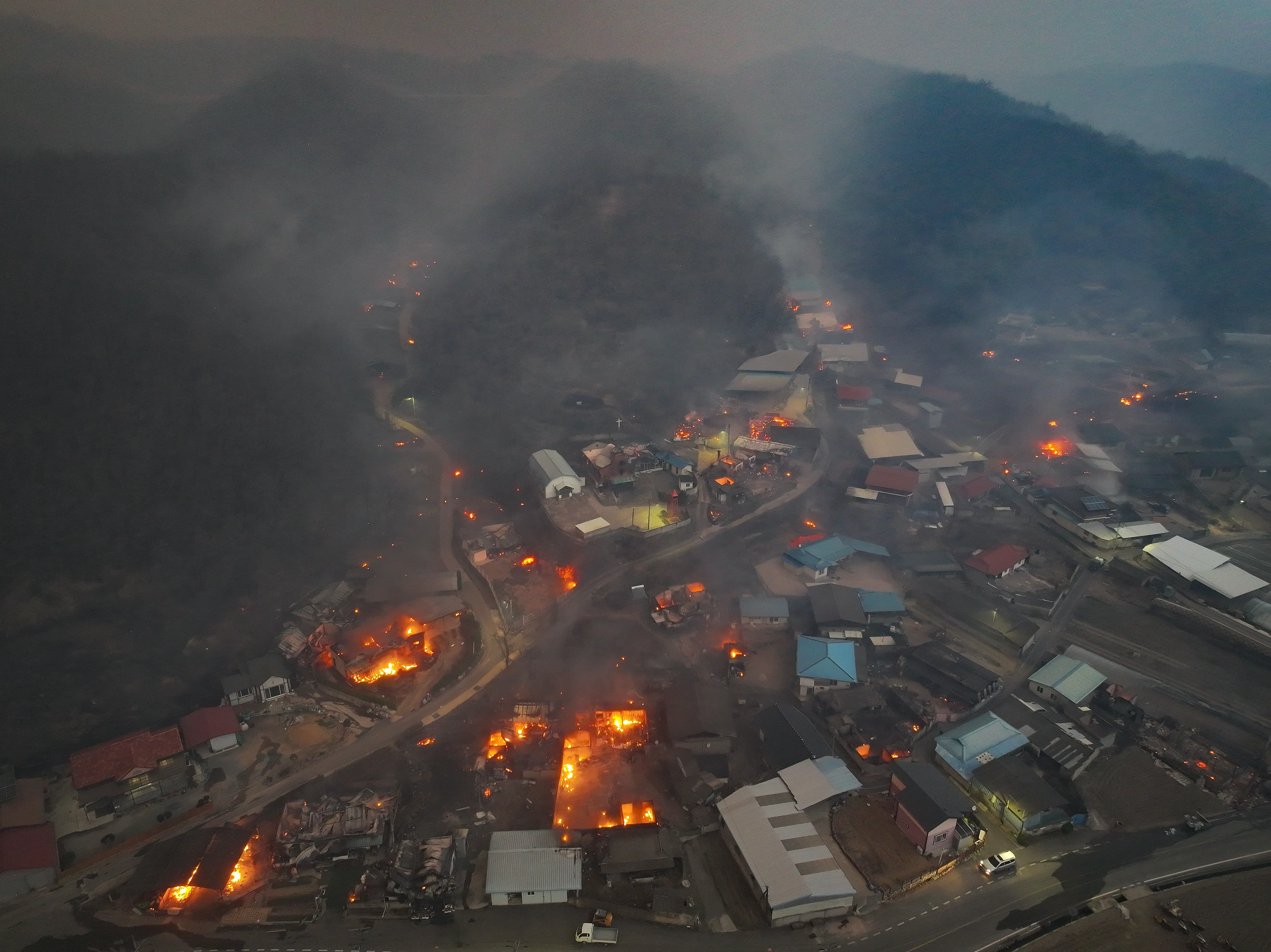 Elderly Woman Found Dead in Cheongsong Due to Wildfires in South Korea