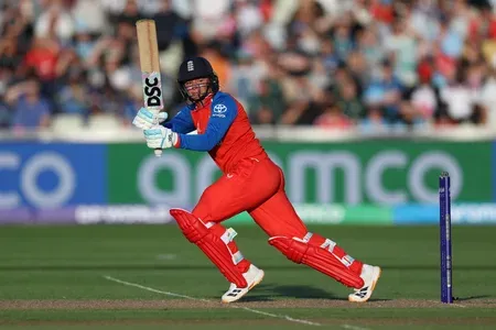 Danni Wyatt-Hodge's 105* powers England to 87-run win over Sri Lanka