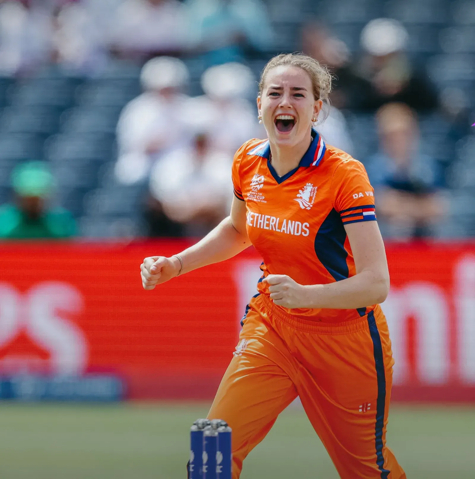Iris Zwilling's 2-19 restricts Pakistan to 126/6 in Women's T20 WC