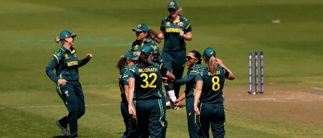 Ellyse Perry's 64 powers Australia to 5-wicket warm-up win over England