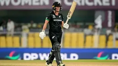Can Sophie Devine and Brooke Halliday Lead New Zealand to Victory?