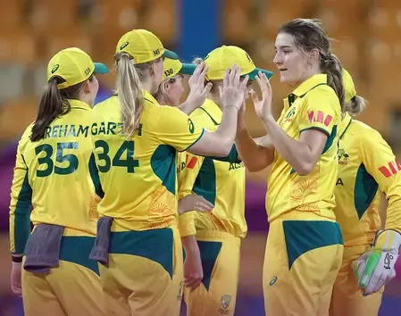 Women's World Cup: Mooney’s ton, fine bowling help Australia win 17th match against Pakistan