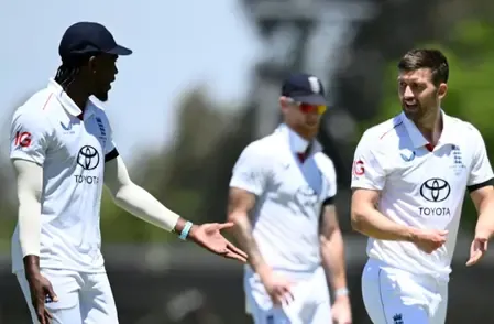 Will Mark Wood's Hamstring Stiffness Affect the Ashes Opener?