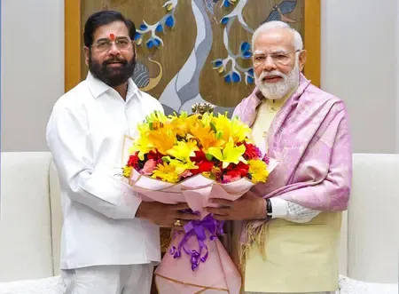 How Did PM Modi Honor Eknath Shinde on His Birthday?