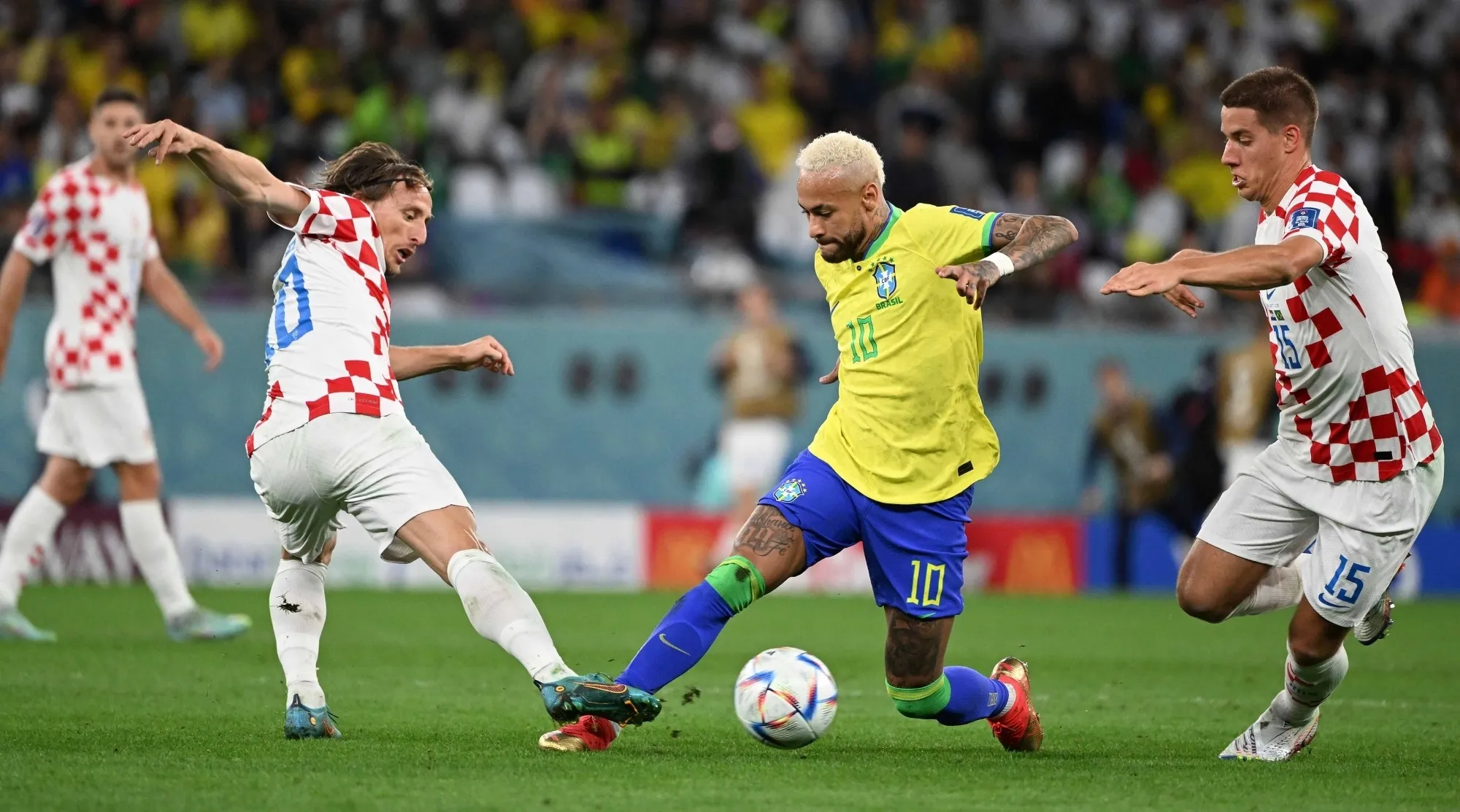 नेमार को ब्राजील की वर्ल्ड कप वॉर्मअप टीम से बाहर रखा गया