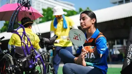 Sheetal Devi, World No. 1 Archer, Sets Eyes on Para Asian Games, Puts Paralympics on Hold