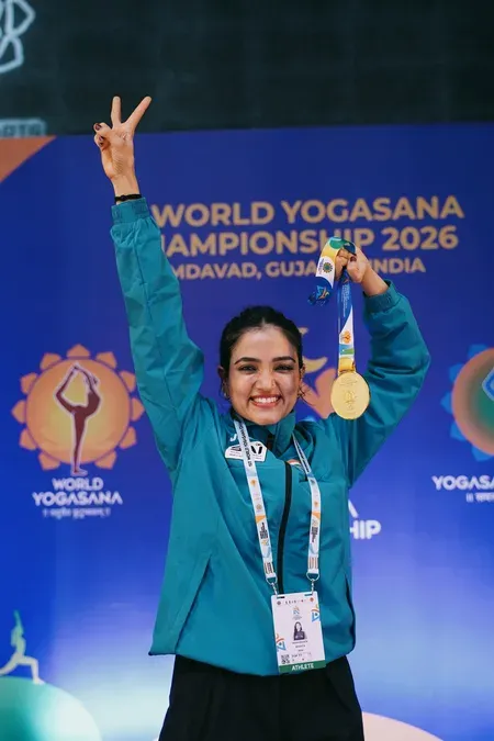 वर्ल्ड योगासन चैंपियनशिप 2026: हीना राजगोर का गोल्ड, भारत 50 मेडल के साथ शीर्ष पर