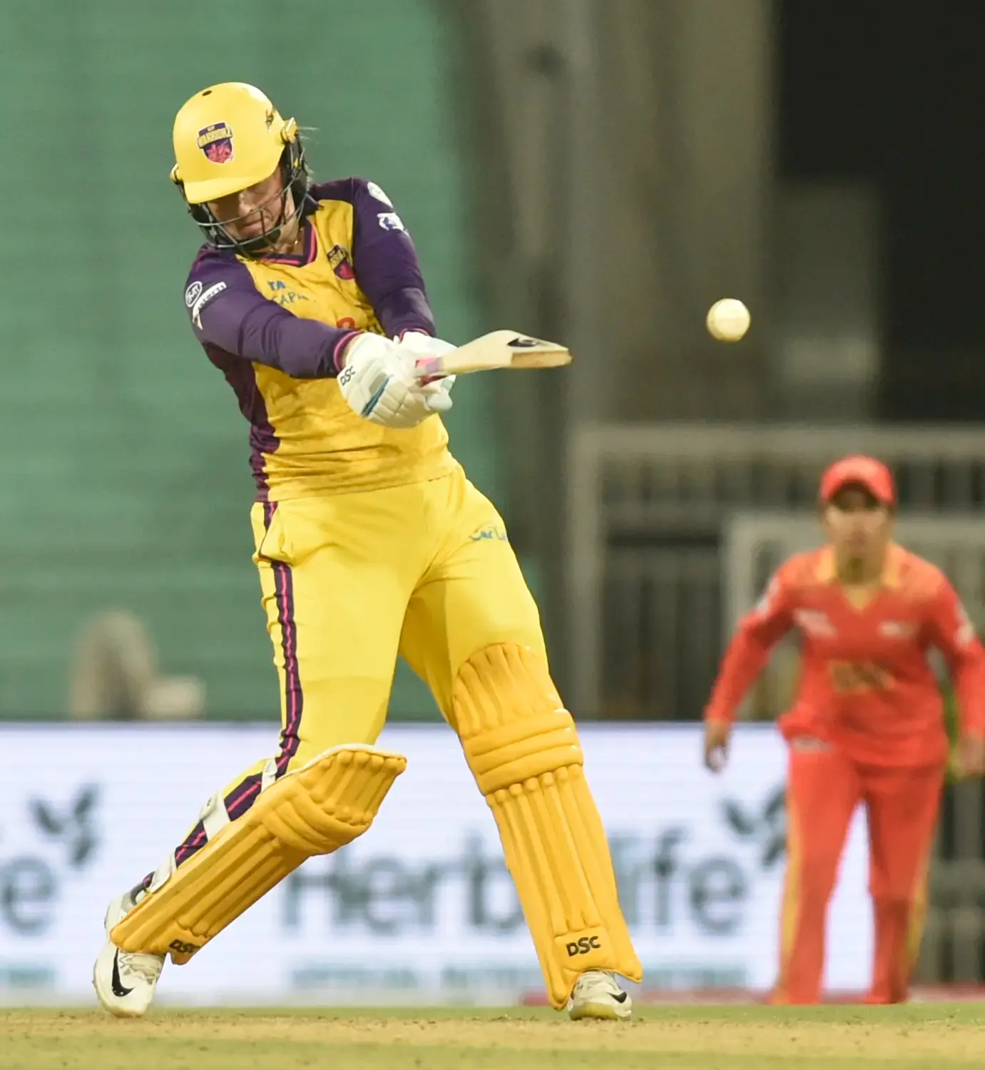 WPL 2025: Deepti Calls for Batters to Rise After 81-Run Setback