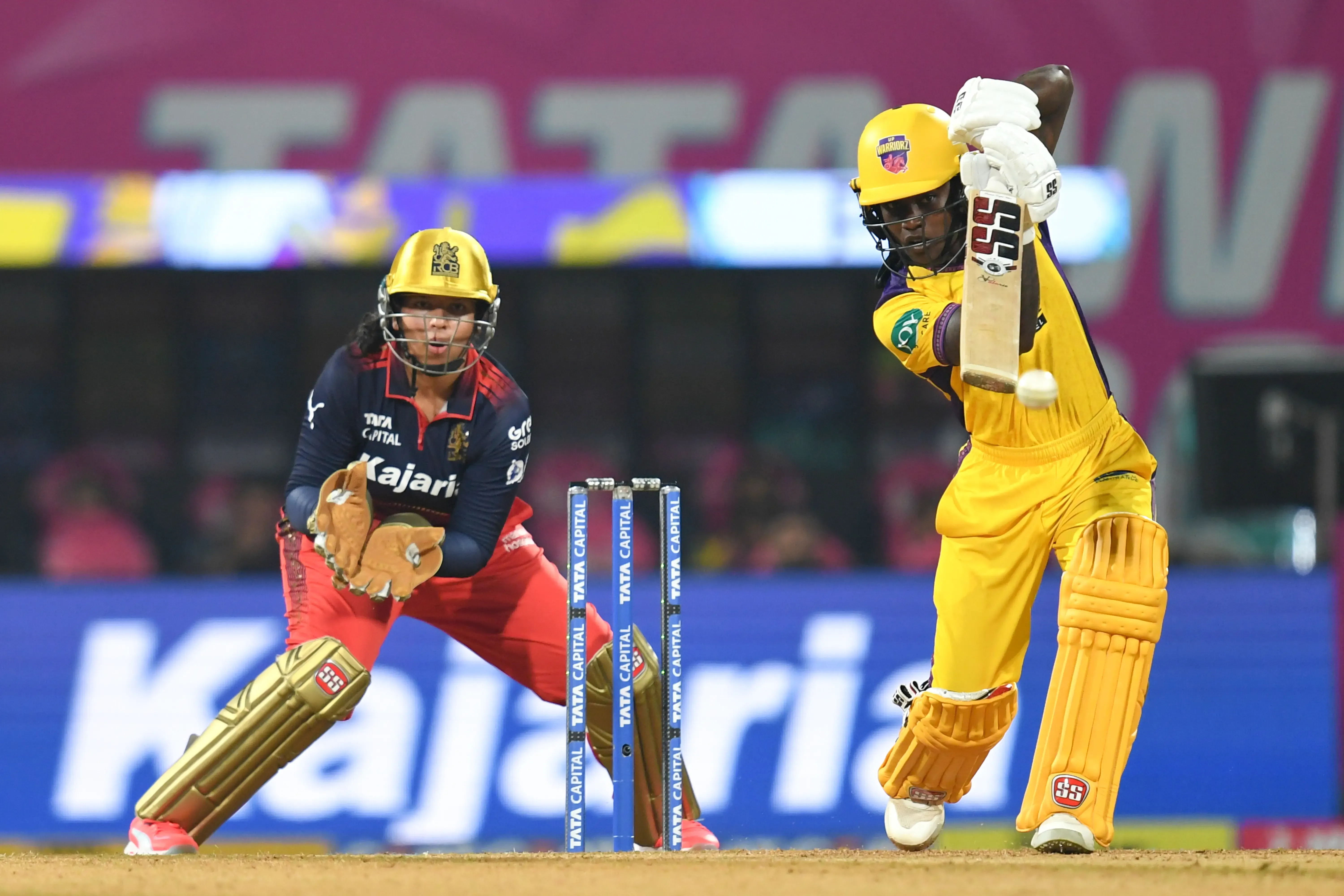 Can Deepti and Dottin's Heroics Propel UP Warriorz to Victory Against RCB?
