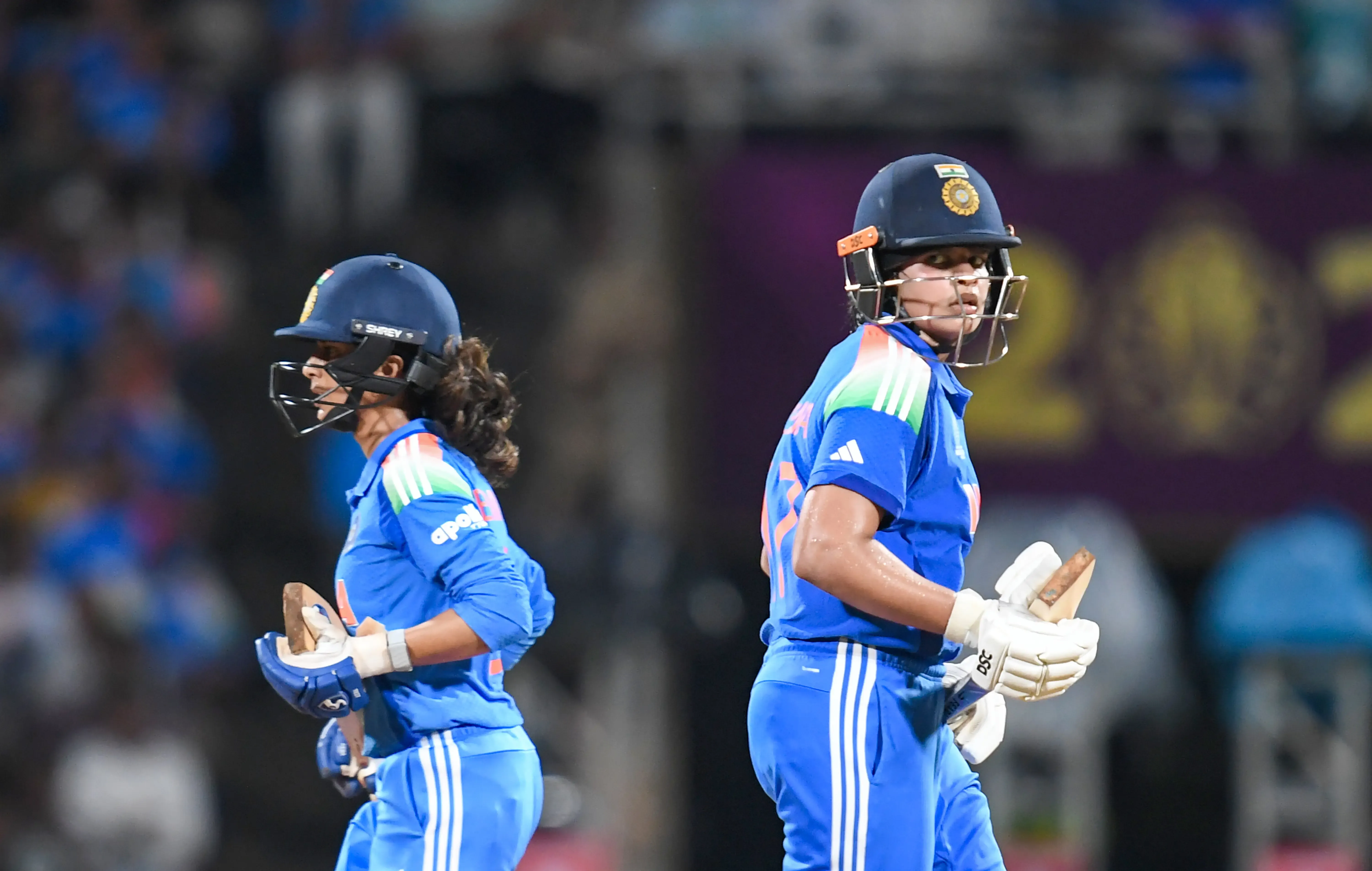 What Did DC Coach Jonathan Batty Say About Player Retentions for WPL 2026?