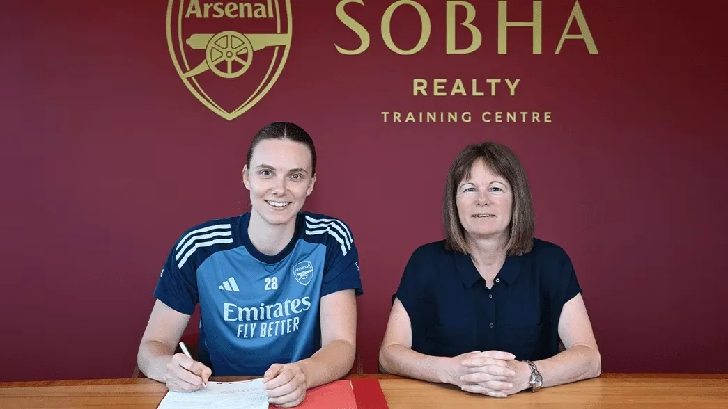 Did Arsenal Just Sign German Goalkeeper Anneke Borbe?