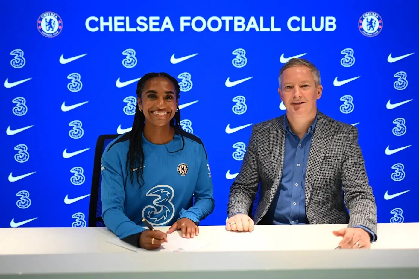 WSL: Chelsea Secures Naomi Girma on Long-Term Contract