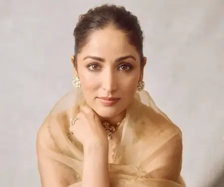 Yami Gautam Denies PR Team Existence, Responds to Kriti Sanon Controversy