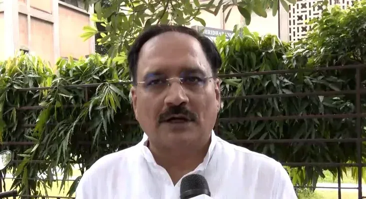 दिल्ली जल बोर्ड घोटाला: सत्येंद्र जैन की गिरफ्तारी पर भाजपा बोली — यमुना सफाई के नाम पर जनता से छल