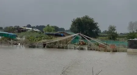 यमुना में बढ़ सकता है जलस्तर, डूब क्षेत्र में रहने वाले लोग और पशु सुरक्षित स्थानों पर पहुंचें : जिलाधिकारी