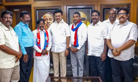 तमिलनाडु: कांग्रेस ने विजय की पार्टी को समर्थन दिया, DMK नेता टी.आर. बालू बोले — 'यह राजनीतिक अवसरवाद है'