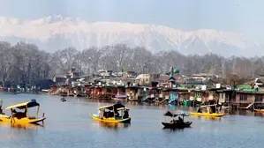 Yellow Alert as MeT Predicts Rain and Snow in J&K