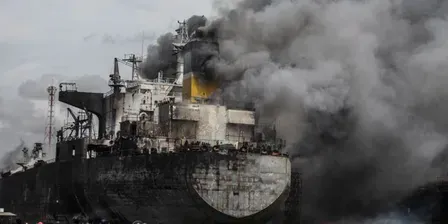 Houthis claim missile and drone strikes on 2 Saudi oil tankers in Red Sea