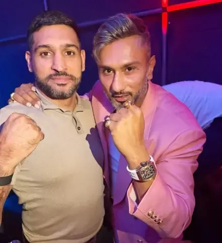 Did Yo Yo Honey Singh Just Call Amir Khan His Legendary Brother?