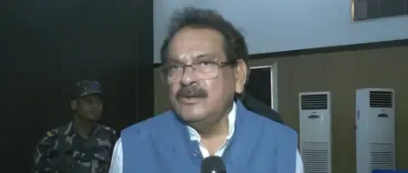 योग दिवस से पहले 'ब्रेक' पर सियासत, एसटी हसन को मंत्री एसपी सिंह बघेल ने दिया जवाब