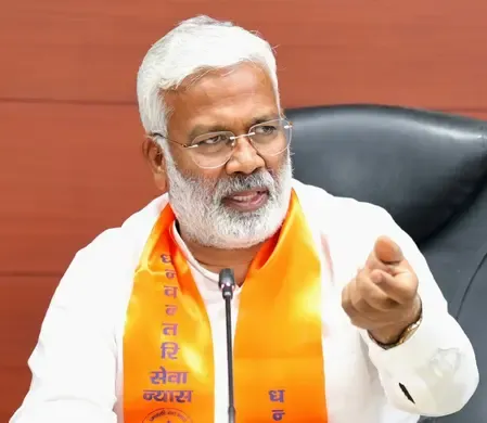 योग किसी पर थोपा नहीं जा रहा, यह सबकी जरूरत : स्वतंत्र देव सिंह