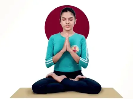 योग से पहले इस सरल लेकिन कमाल की मुद्रा का जरूर करें अभ्यास, मन प्रसन्‍न तो स्वस्थ रहेगा शरीर  
