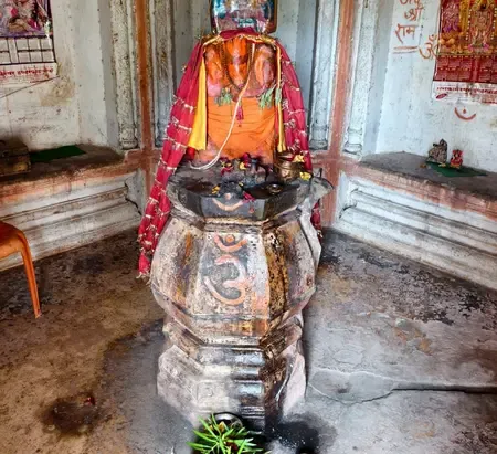 योगी सरकार के प्रयासों से प्रदेश की धार्मिक धरोहरों का वापस लौट रहा वैभव 