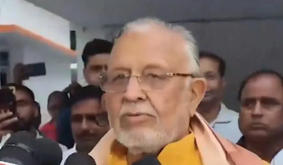 यूपी विधानसभा में योगी सरकार का अनुपूरक बजट पेश, सपा बोली — भ्रष्टाचार की भेंट चढ़ेगा