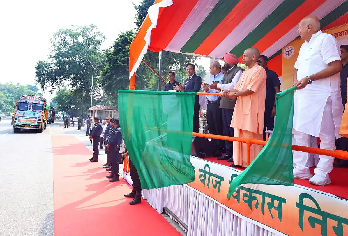 क्या योगी सरकार ने पंजाब के बाढ़ प्रभावित किसानों को 1000 क्विंटल गेहूं का बीज भेजा?
