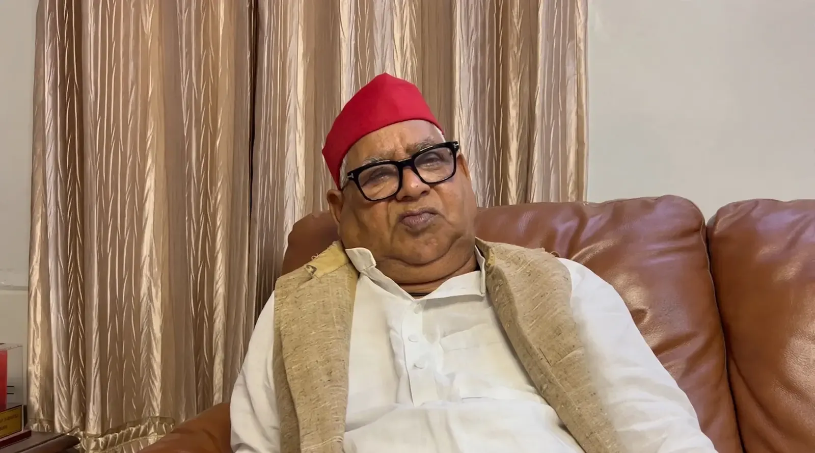 सपा सांसद अवधेश प्रसाद का दावा: योगी सरकार से उठा भरोसा, पीडीए फॉर्मूला ही विकल्प