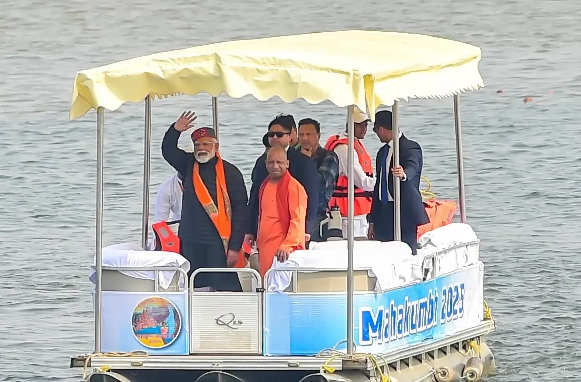 CM Yogi Expresses Gratitude to PM Modi for Maha Kumbh Success