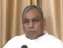 OP Rajbhar challenges Akhilesh Yadav ahead of Azamgarh rally on Nov 29