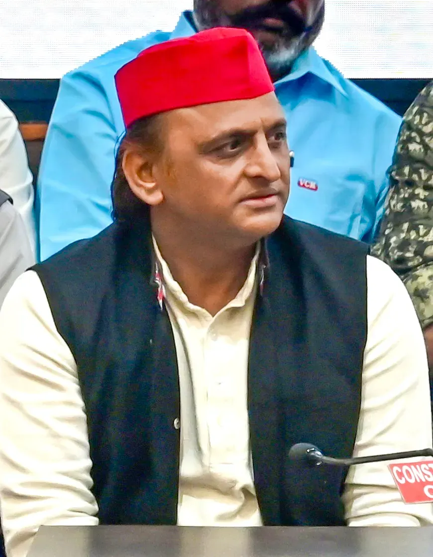 Akhilesh Yadav: UP youth got SIT, not IITs; Ram Mandir funds row deepens