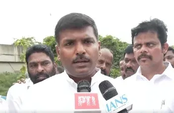 Gudivada Amarnath appears before Andhra Women's Commission over 'make-up minister' remark