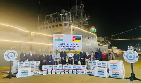 युद्धपोत आईएनएस त्रिकंड मापुटो बंदरगाह से रवाना, मोजाम्बिक को सौंपी मदद