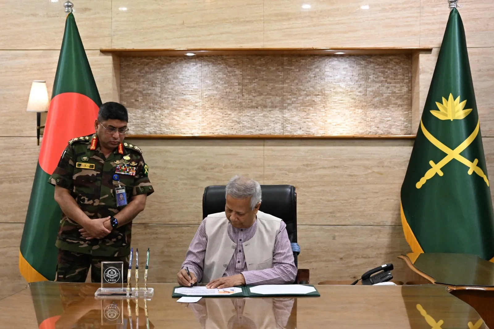 Has the Yunus Government's Inexperience Affected Tariff Negotiations with the US?